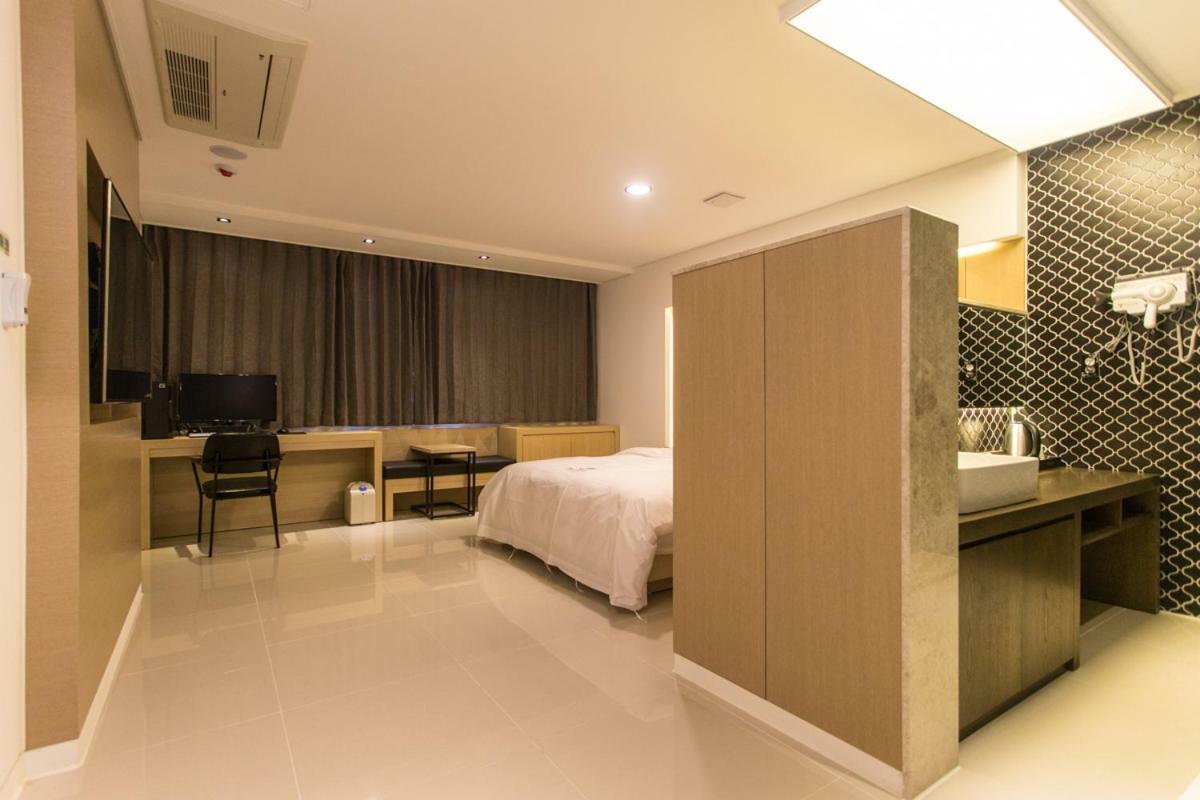 ג'אונג'ו The City Hotel מראה חיצוני תמונה